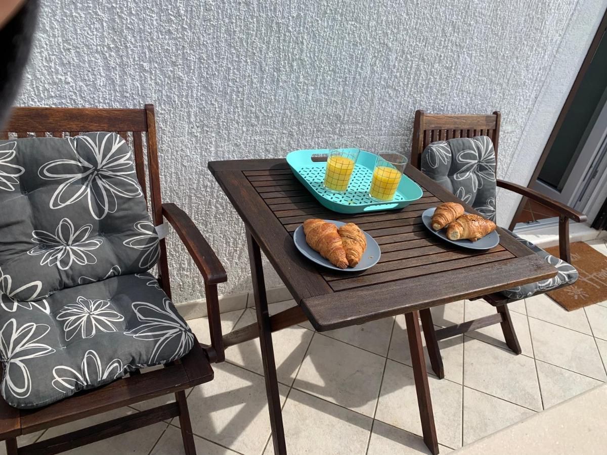 Seaside Apartments Petar Krk Town Exterior photo