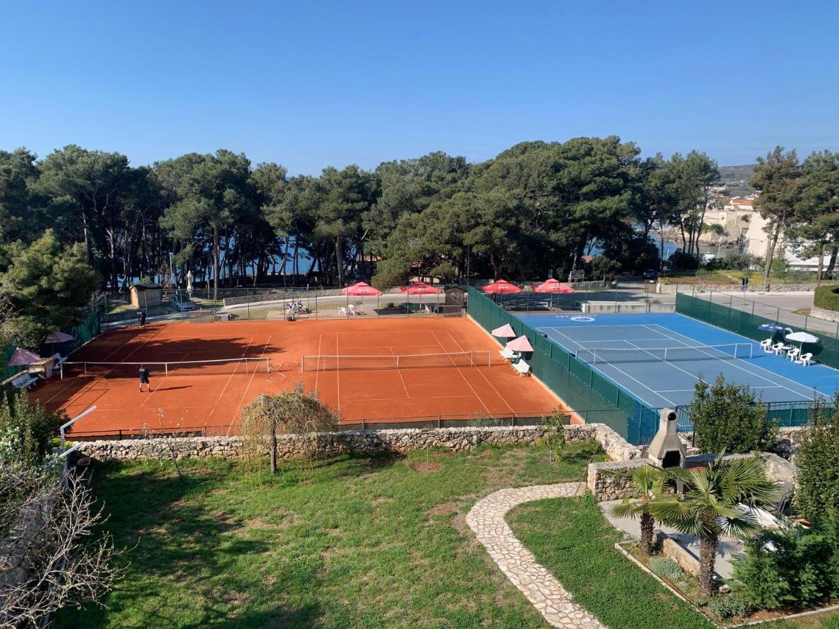 Seaside Apartments Petar Krk Town Exterior photo